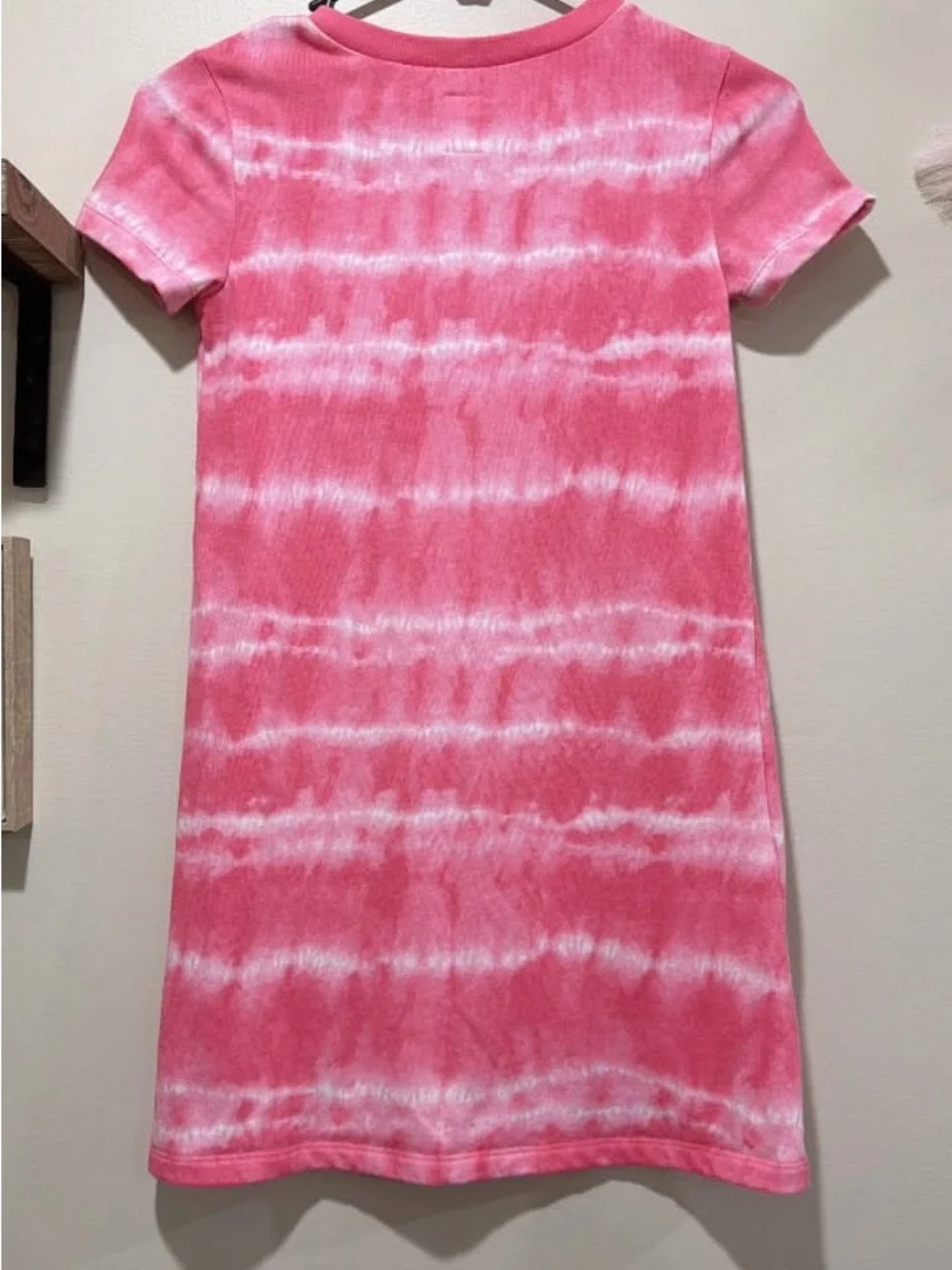 GAP Pink Tie-Dye Short Sleeve Dress with Silver Logo